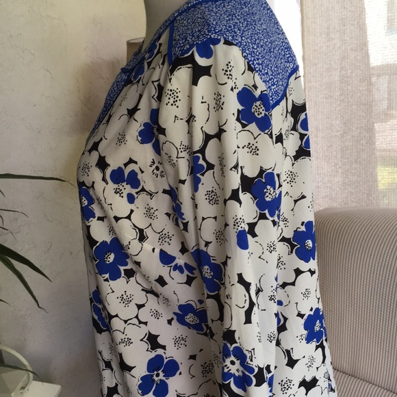 Talbots Petites Blue/Ivory Tunic Top - Picture 4 of 8